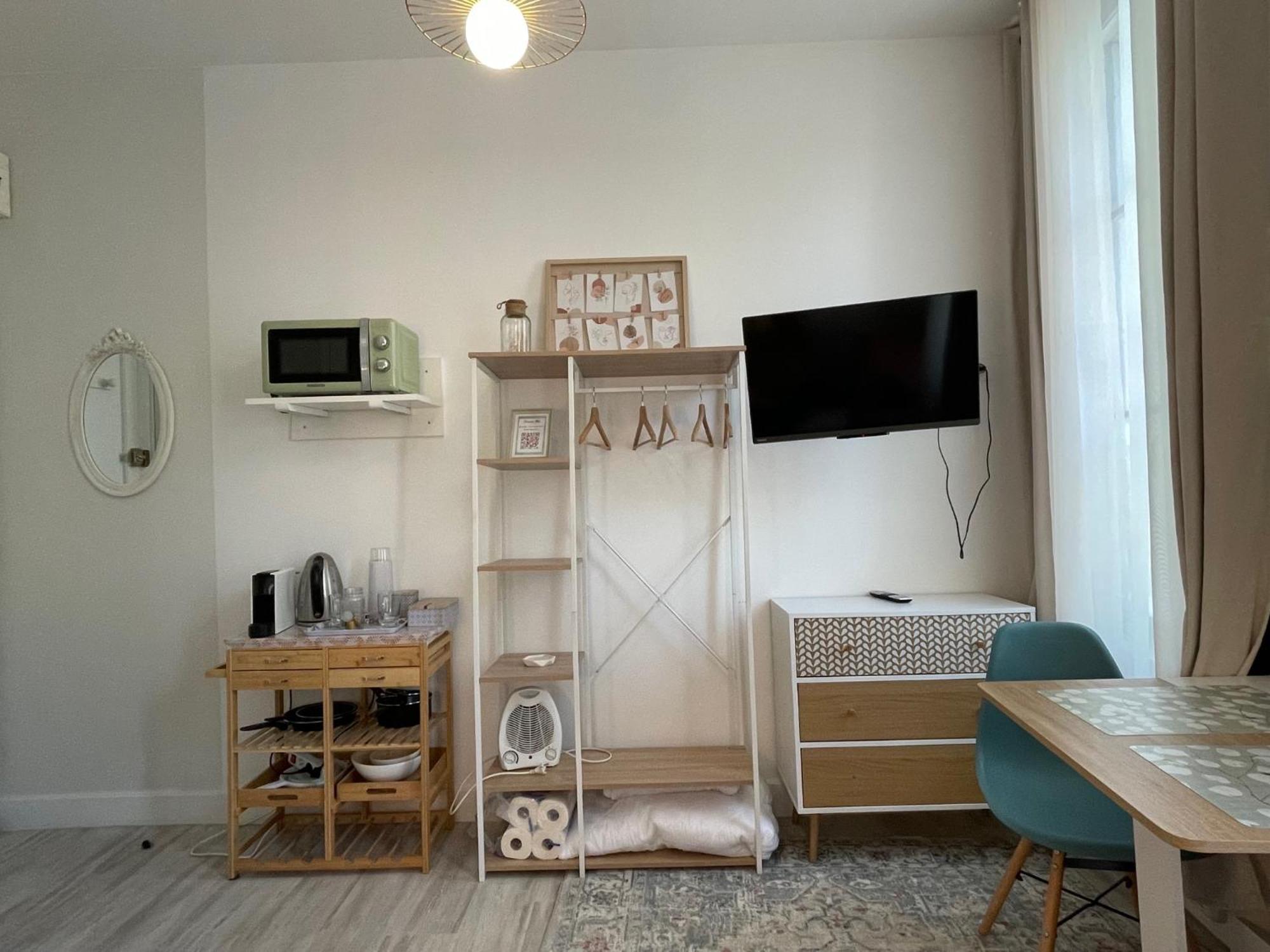 Saint-Remy Apartment ทรัวส์ ภายนอก รูปภาพ