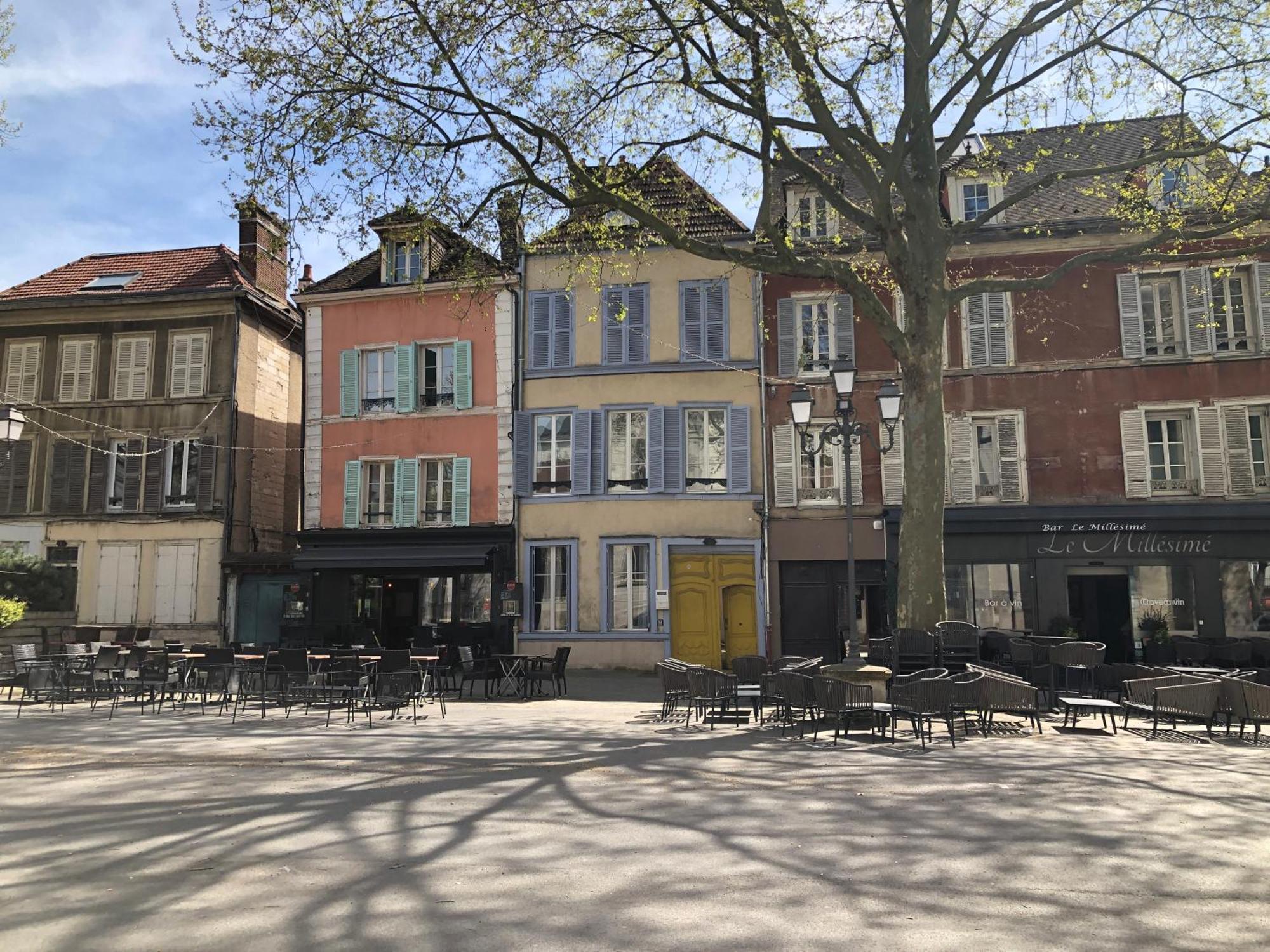 Saint-Remy Apartment ทรัวส์ ภายนอก รูปภาพ